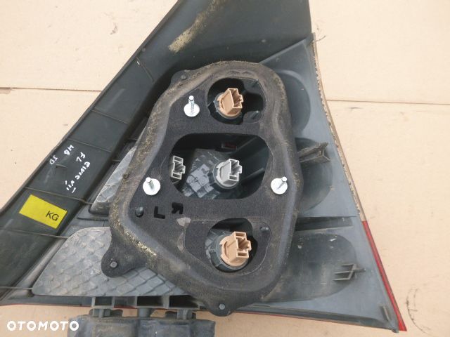 LAMPA LEWY TYŁ LEWA TYLNA HONDA CIVIC VII 5D LIFT HB - 17