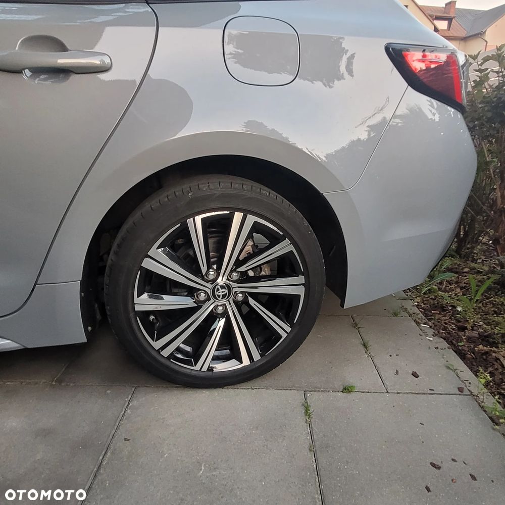 Toyota Corolla 1.8 Hybrid Comfort - 7