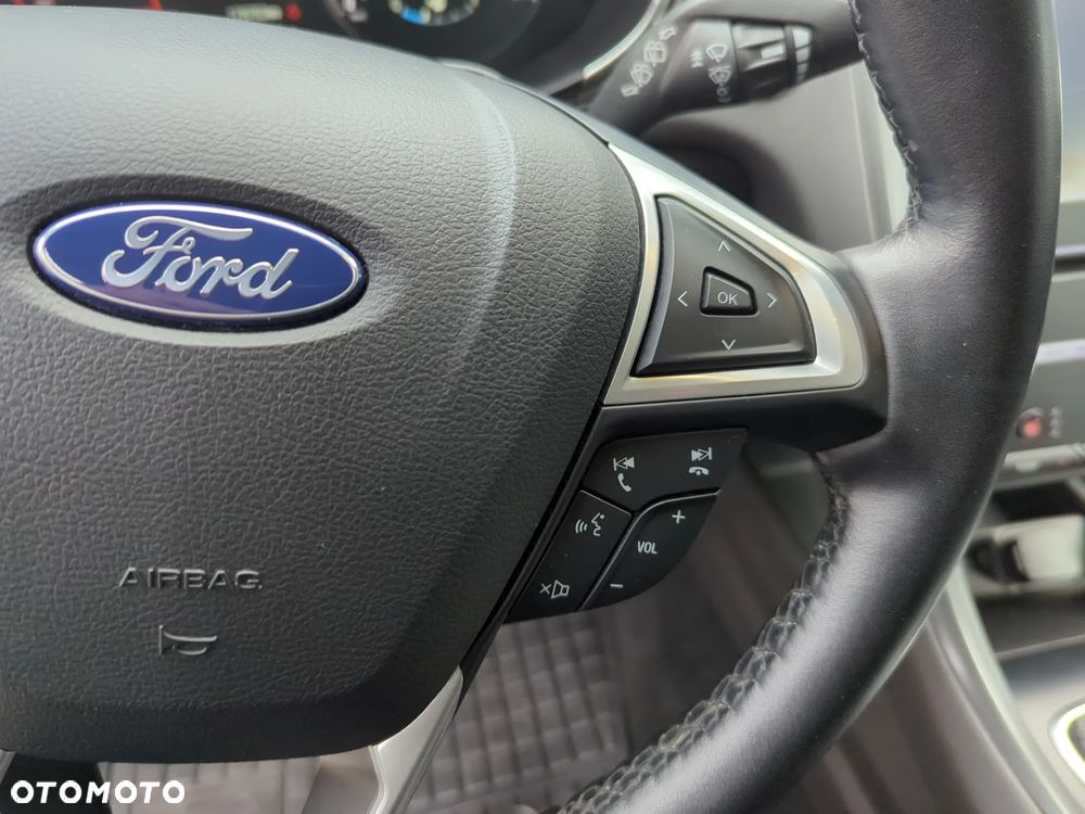 Ford Mondeo 2.0 TDCi Titanium - 23