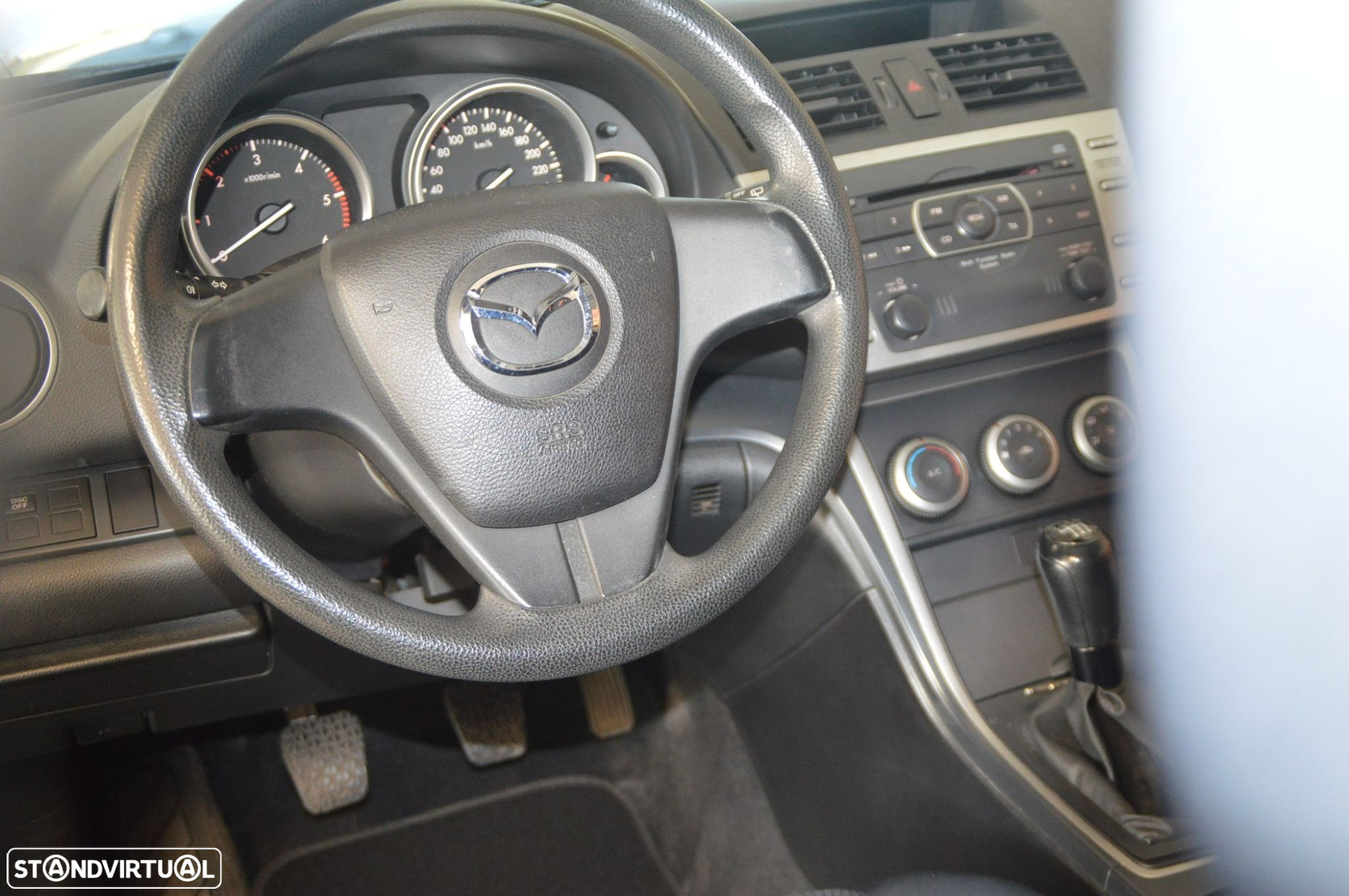 Mazda 6 MZR-CD 2.0 Comfort - 27