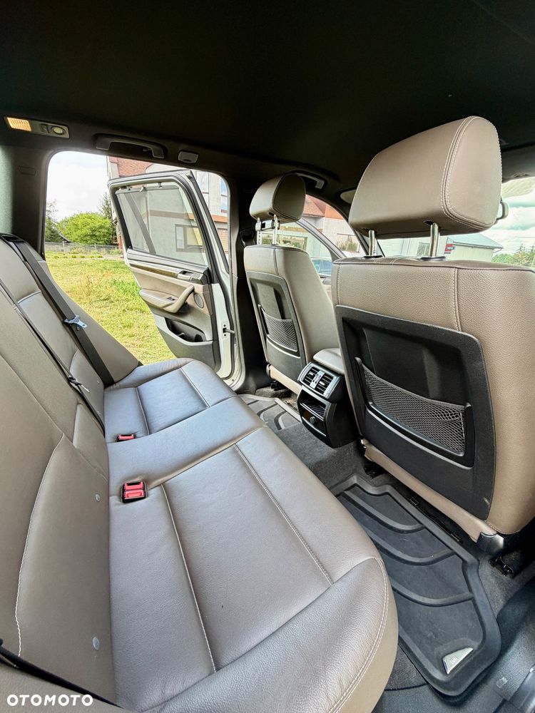 BMW X3 xDrive20d - 15
