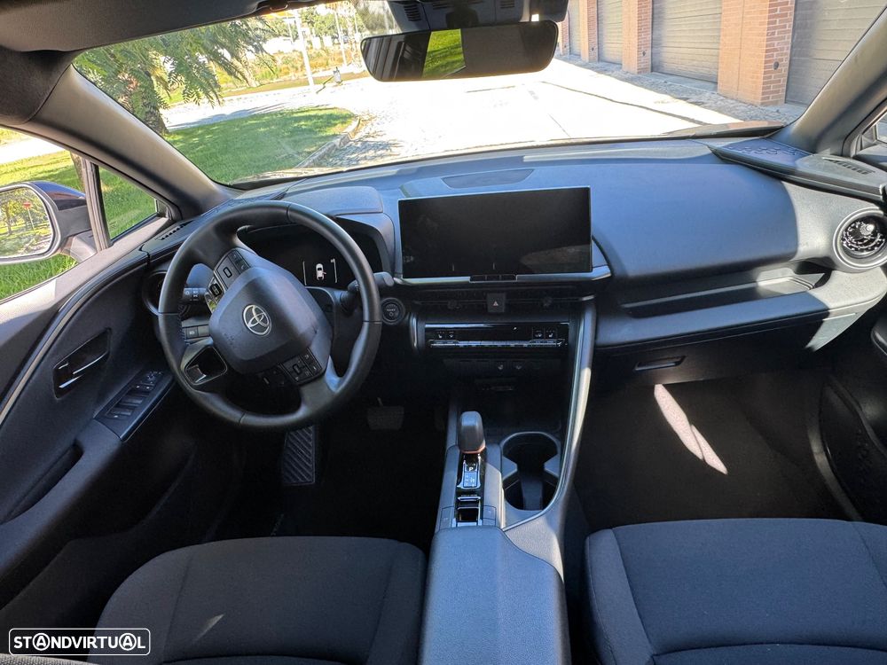 Toyota C-HR - 14