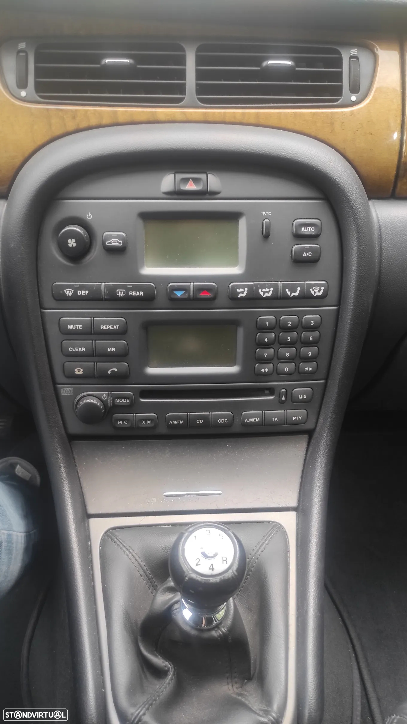 Jaguar X-Type 2.0 D Executive - 12