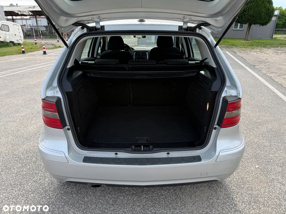 Mercedes-Benz Klasa B 180 CDI Special Edition - 5