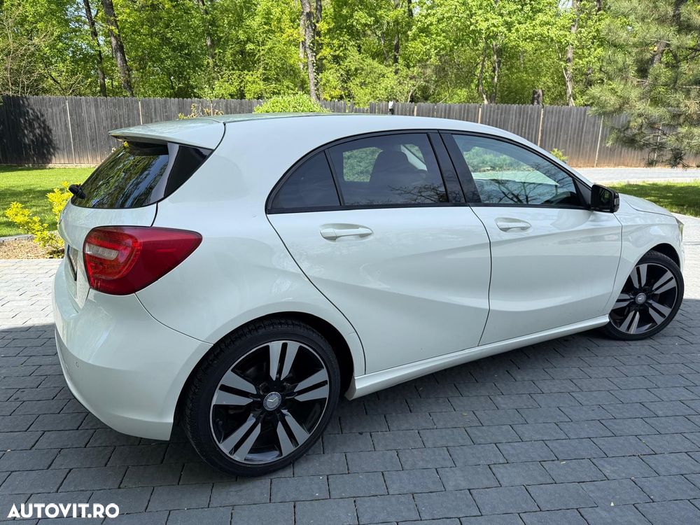 Mercedes-Benz A 180 - 4