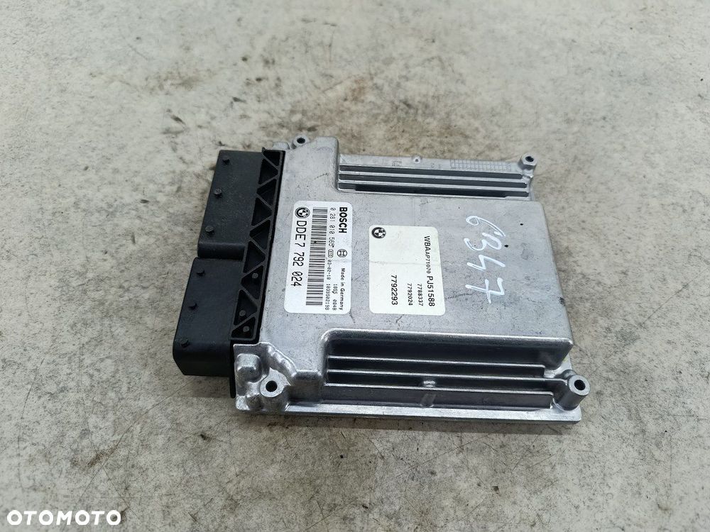 KOMPUTER, STEROWNIK BMW 3 E46 FL 7792024 0281010565  BOSCH 2.0 D - 6