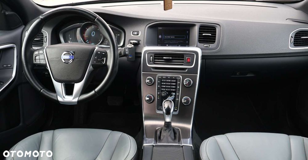 Volvo V60 - 19