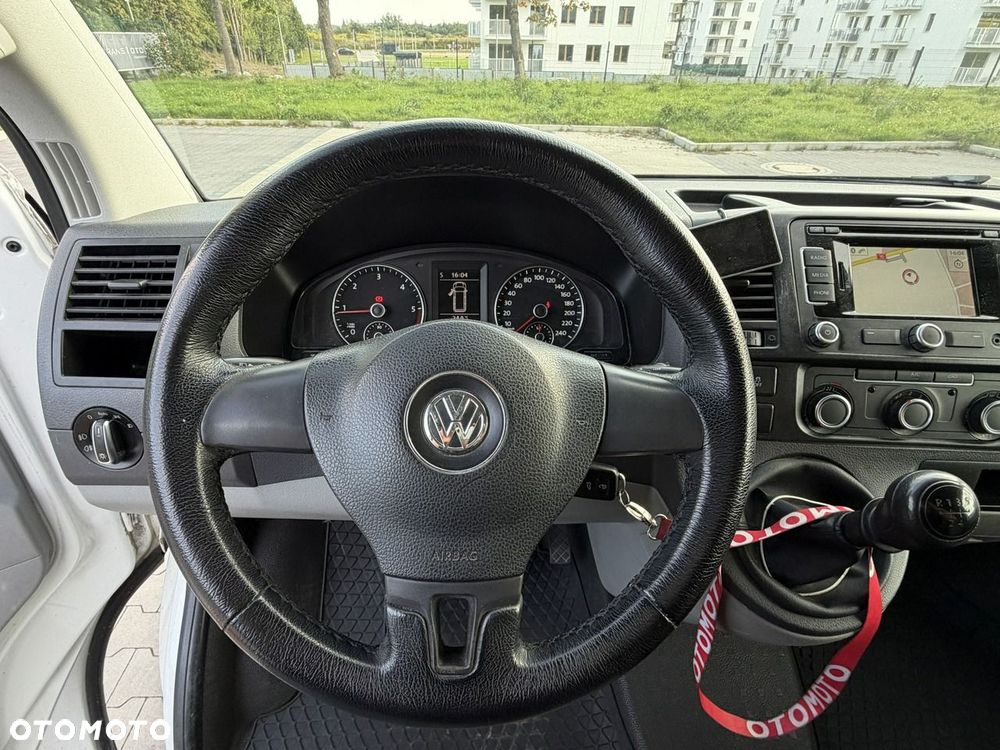 Volkswagen Transporter - 16