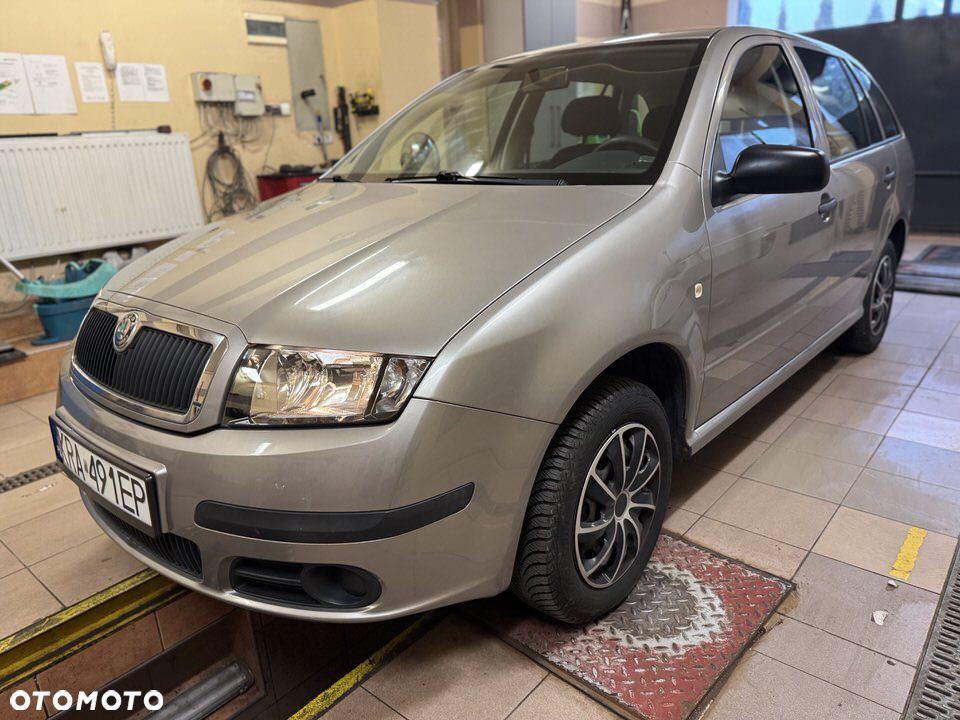 Skoda Fabia 1.4 16V Classic - 2