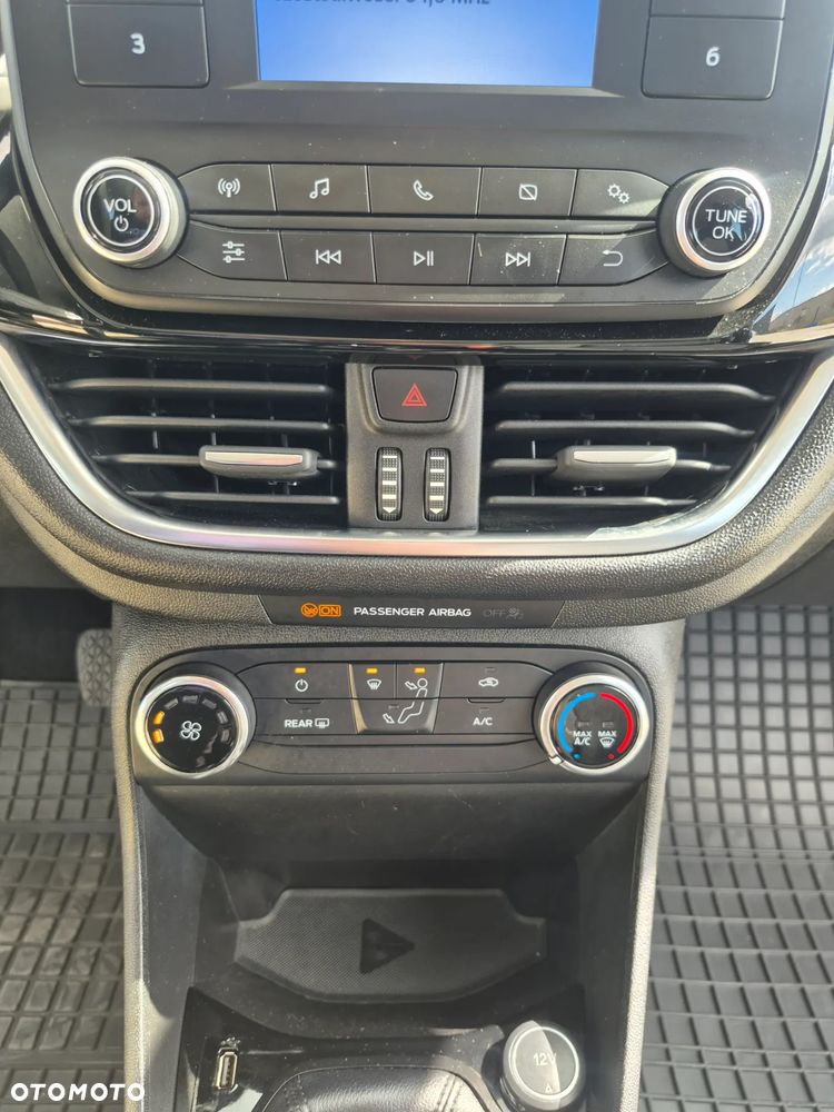 Ford Fiesta - 31