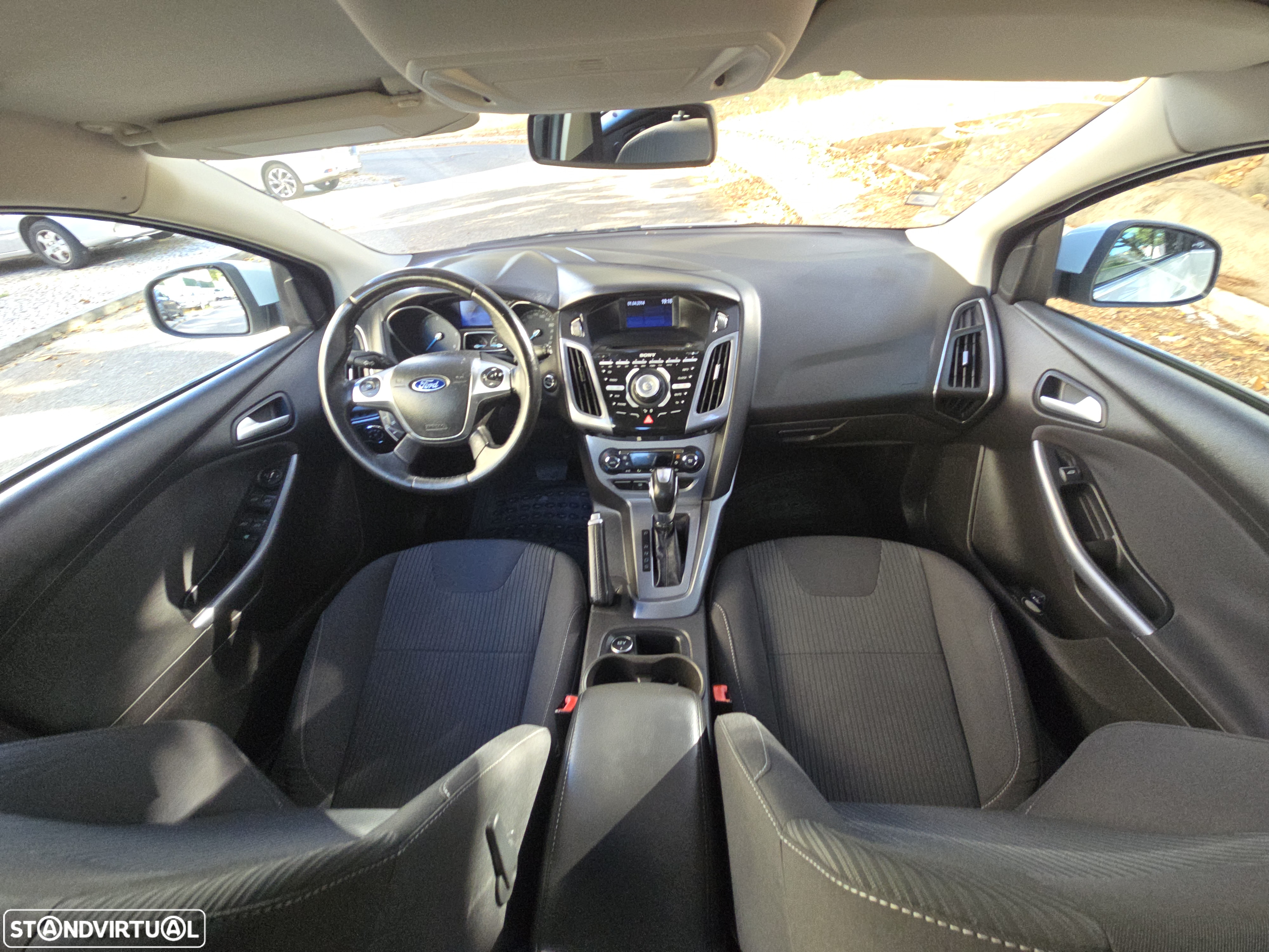 Ford Focus 2.0 TDCi Titanium PowerShift - 11