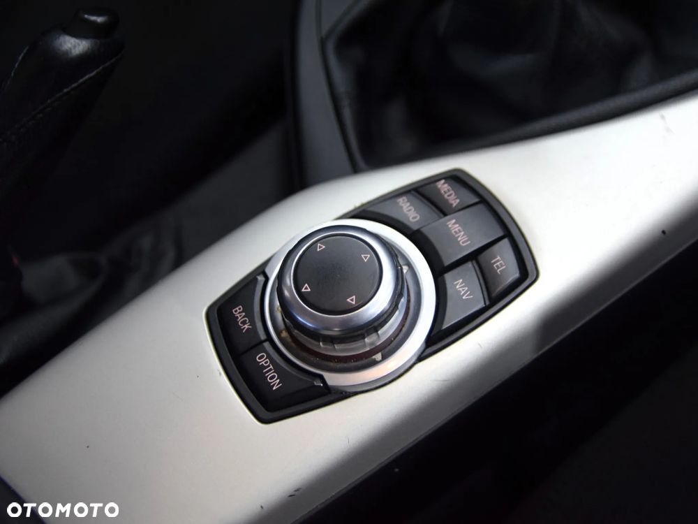 BMW Seria 1 116d EfficientDynamics Edition Urban Line - 26