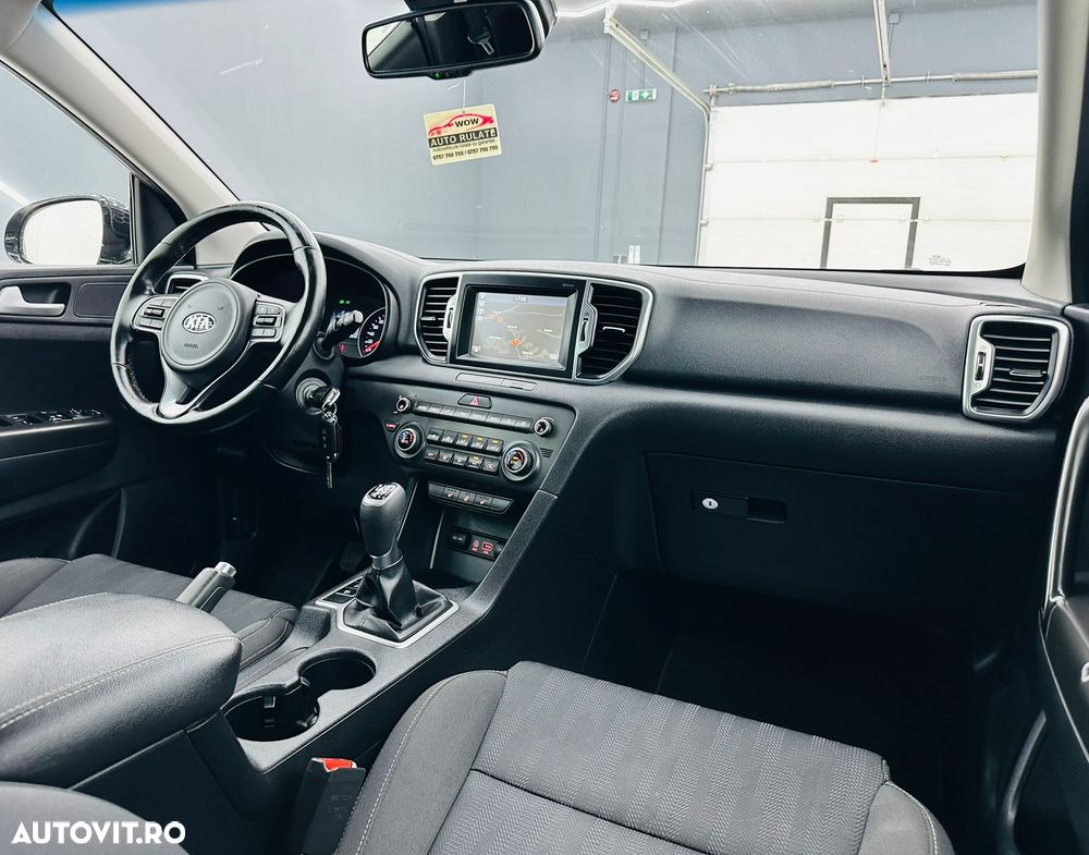 Kia Sportage 1.6 GDI 2WD Black Edition - 23