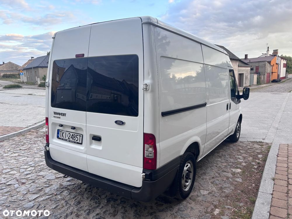 Ford Transit - 8