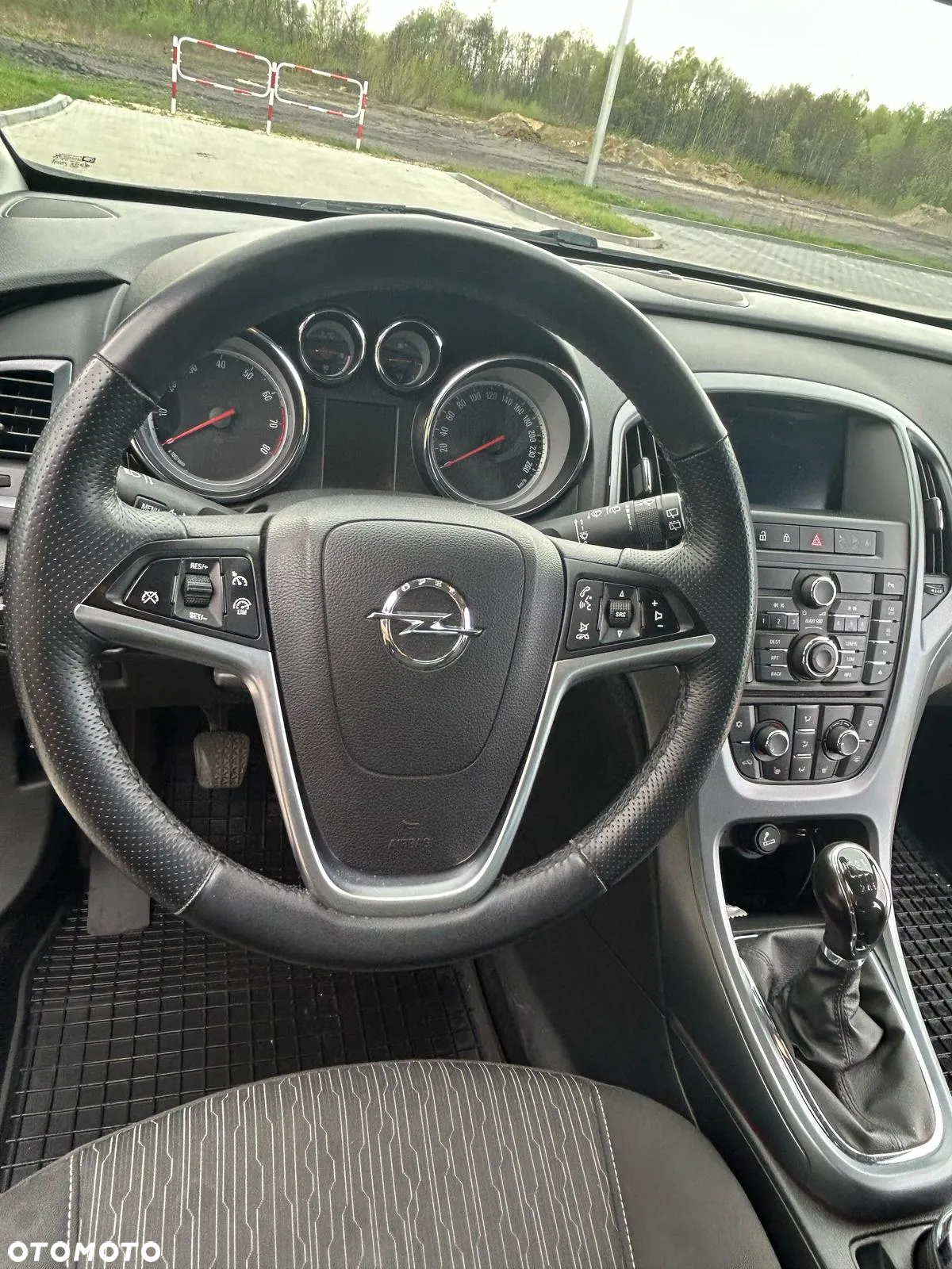 Opel Astra - 9