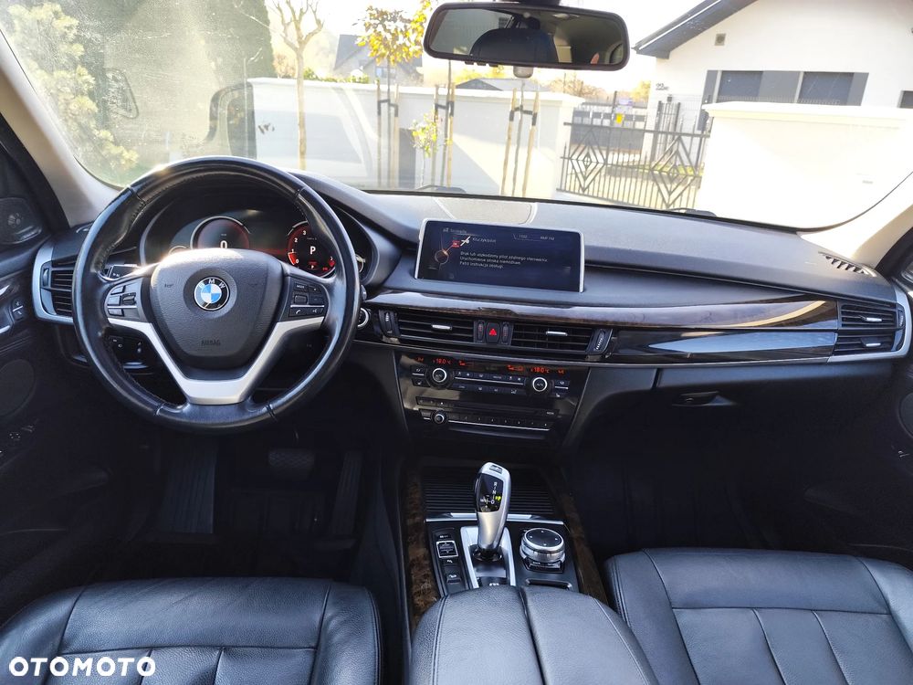 BMW X5 xDrive35i - 7