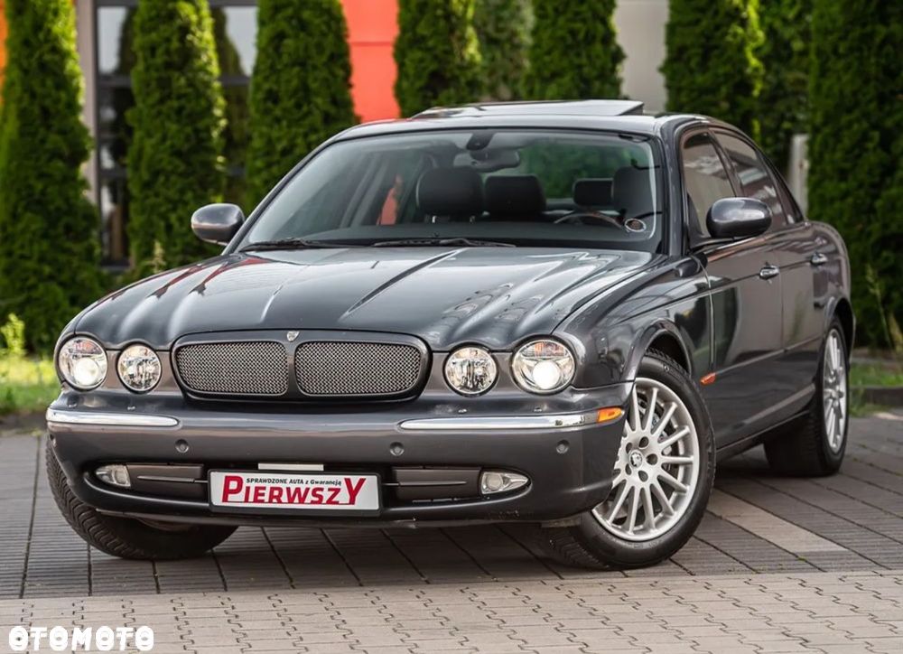Jaguar XJR 4.2 - 5