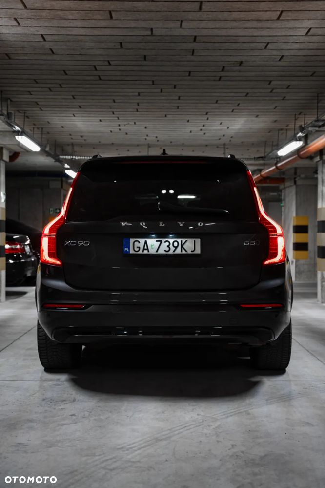 Volvo XC 90 B5 D AWD Plus Dark 7os - 23