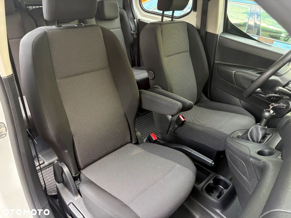 Toyota Proace City - 9