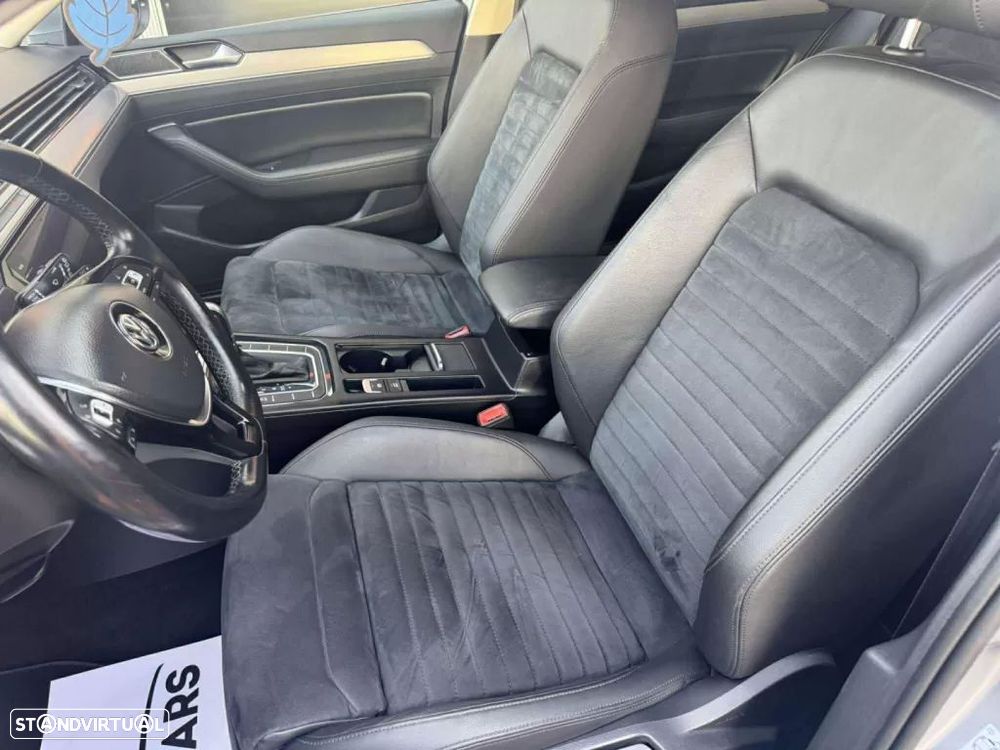 VW Passat Variant 2.0 TDI R-Line DSG - 18