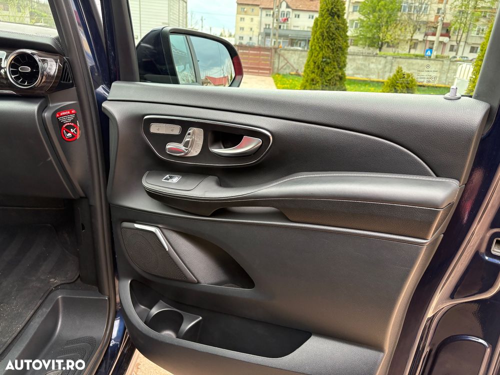 Mercedes-Benz V 300 d Lang 9G-TRONIC Edition Edition 19 - 31