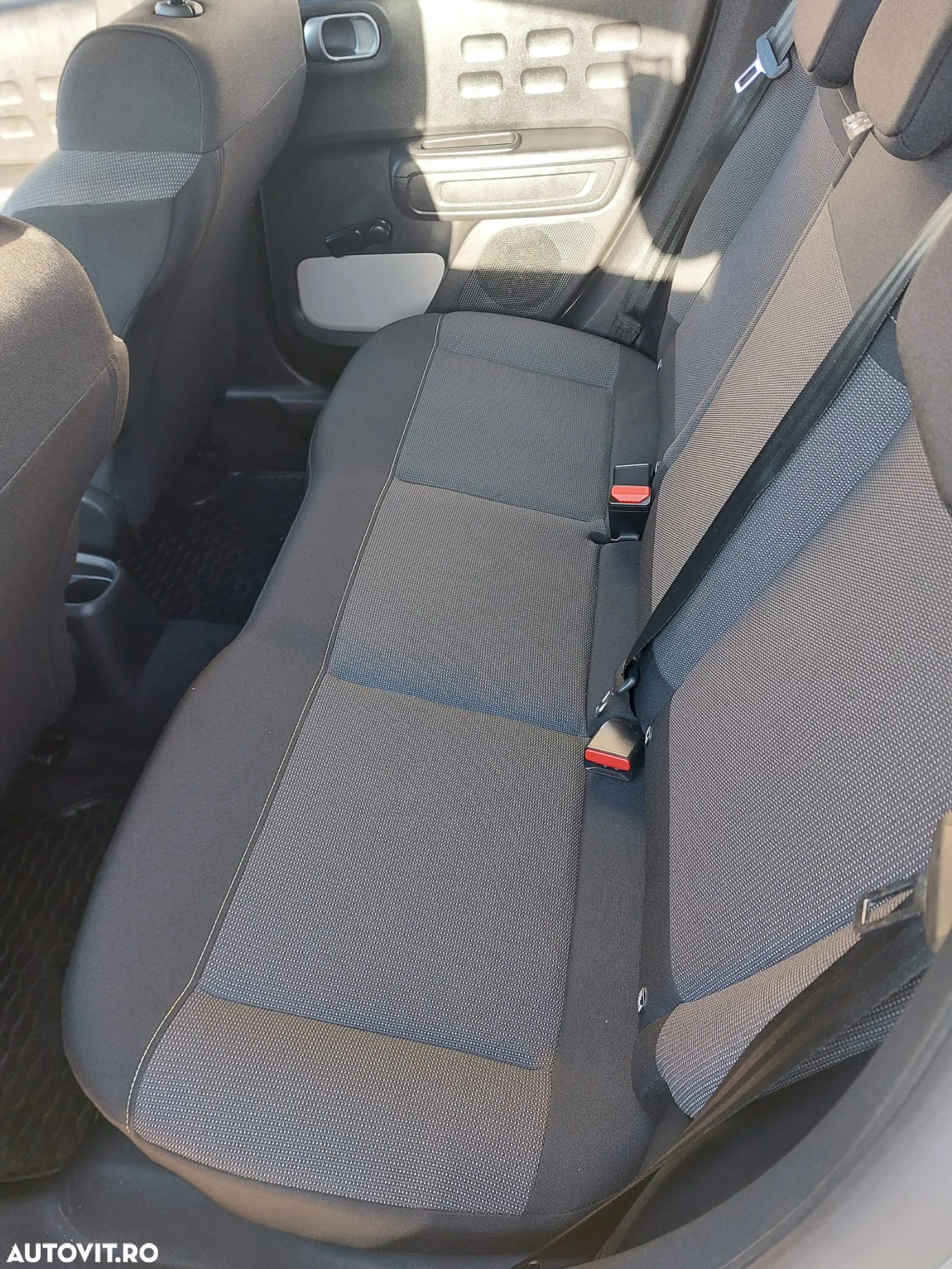Citroën C3 1.2 PureTech 83 S&S BVM5 PLUS - 13