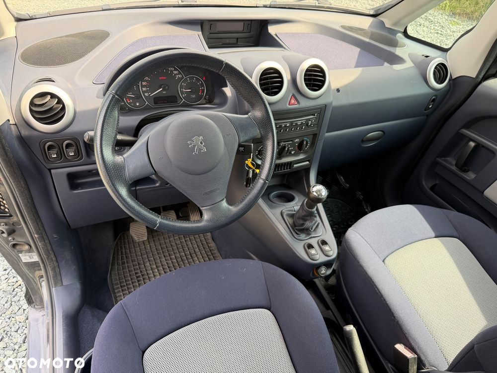Peugeot 1007 1.4 Happy - 8