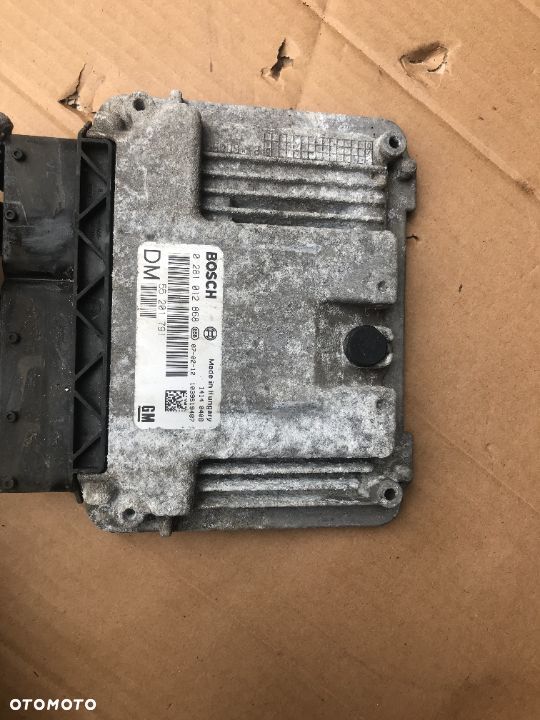 KOMPUTER STERONIK SILNIKA OPEL VECTRA C SIGNUM 0281012868 55201791 - 2
