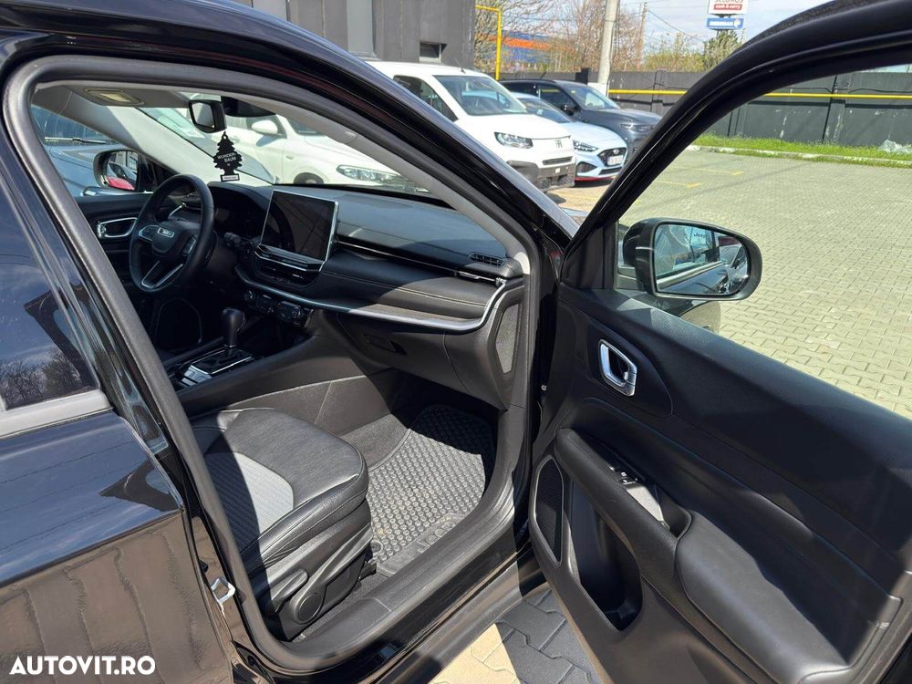 Jeep Compass - 9