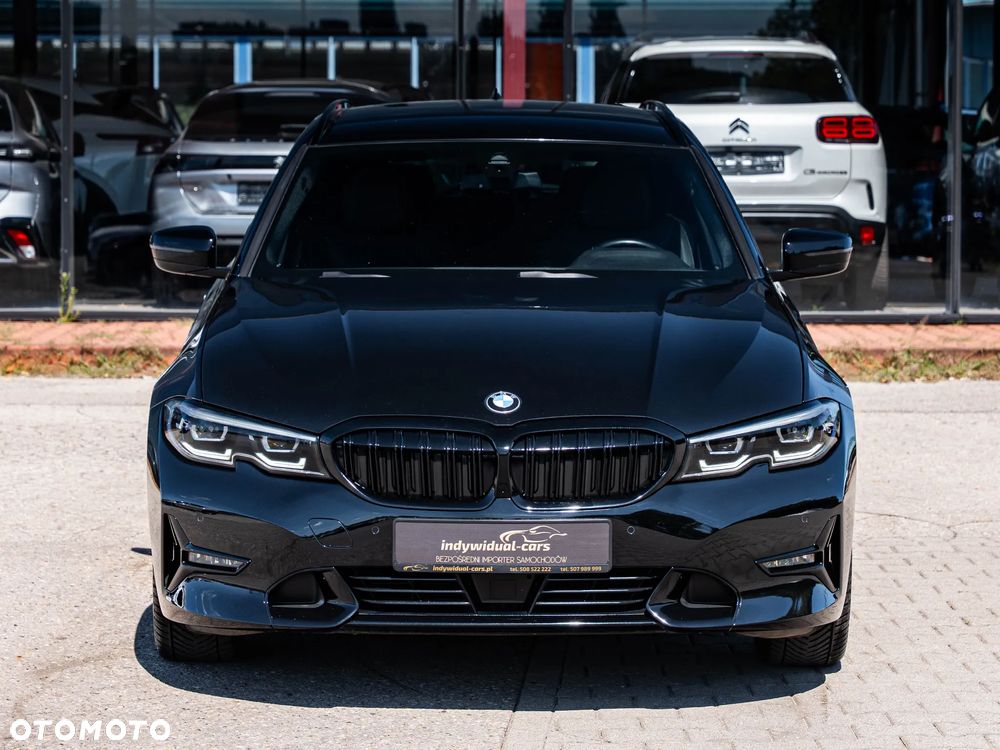 BMW Seria 3 320d Sport Line Shadow - 15