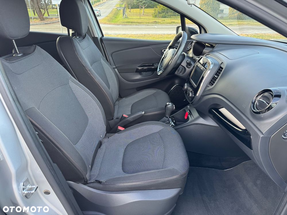Renault Captur - 19
