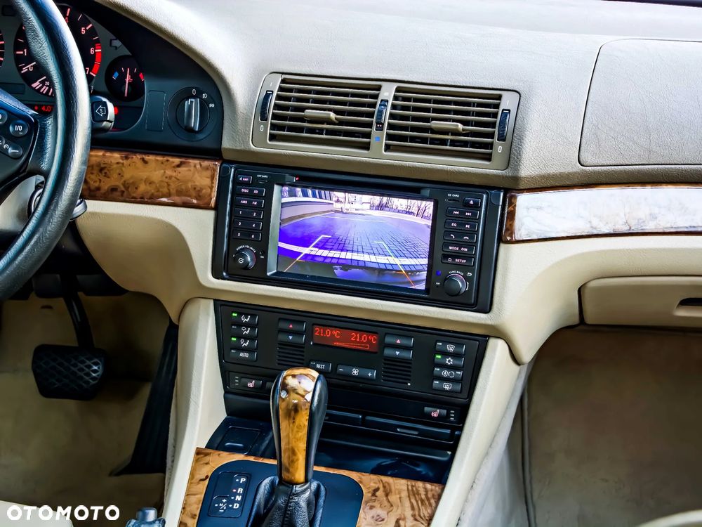 BMW Seria 5 - 24