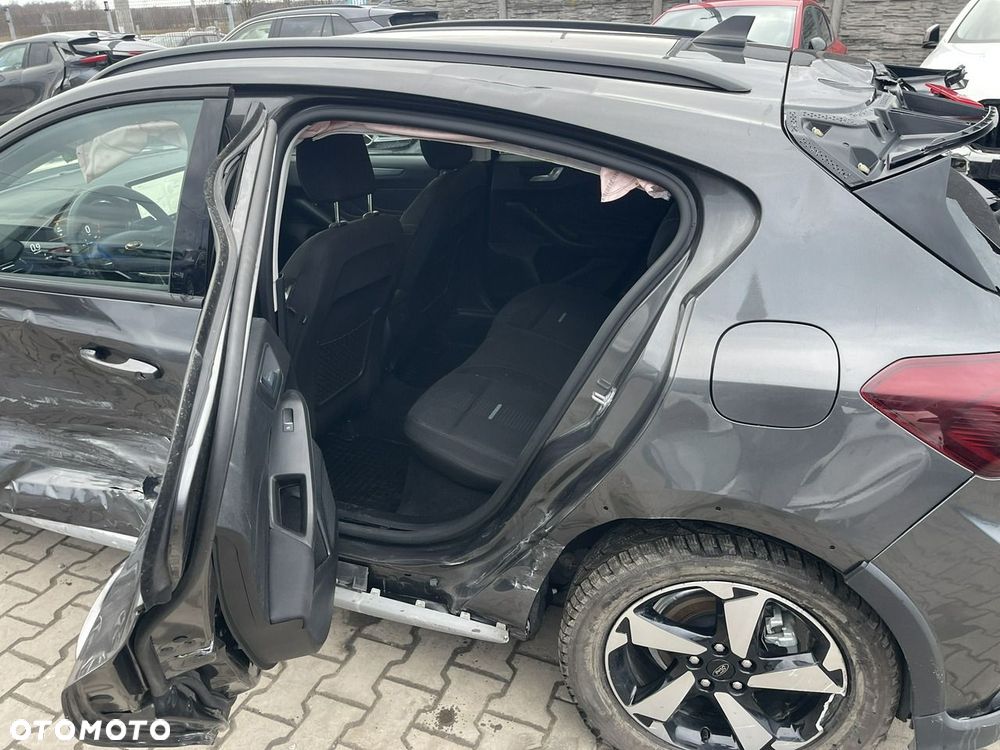 Ford Focus 1.0 EcoBoost Hybrid ST-LINE - 5