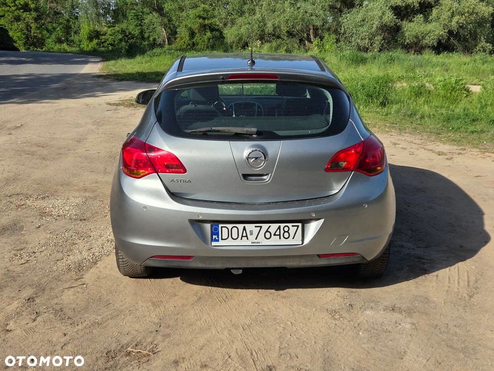 Opel Astra 1.6 Enjoy - 4
