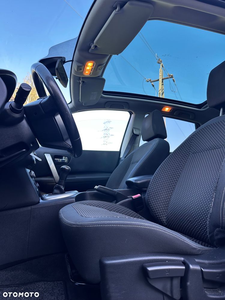 Nissan Qashqai 1.6 Tekna - 10