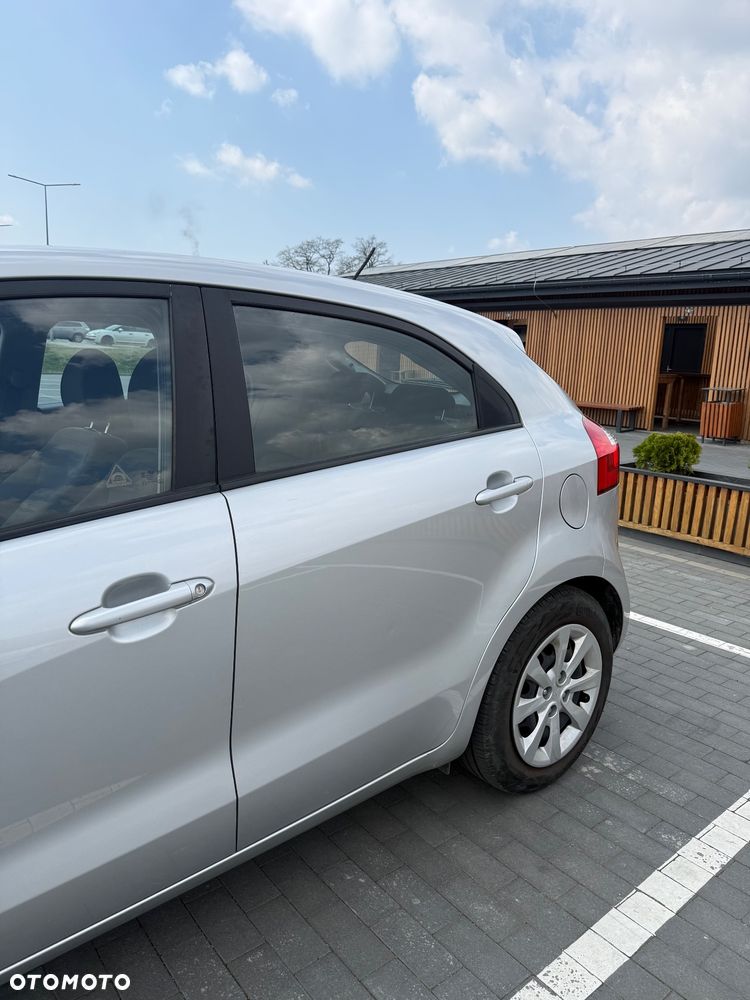 Kia Rio 1.2 M - 20