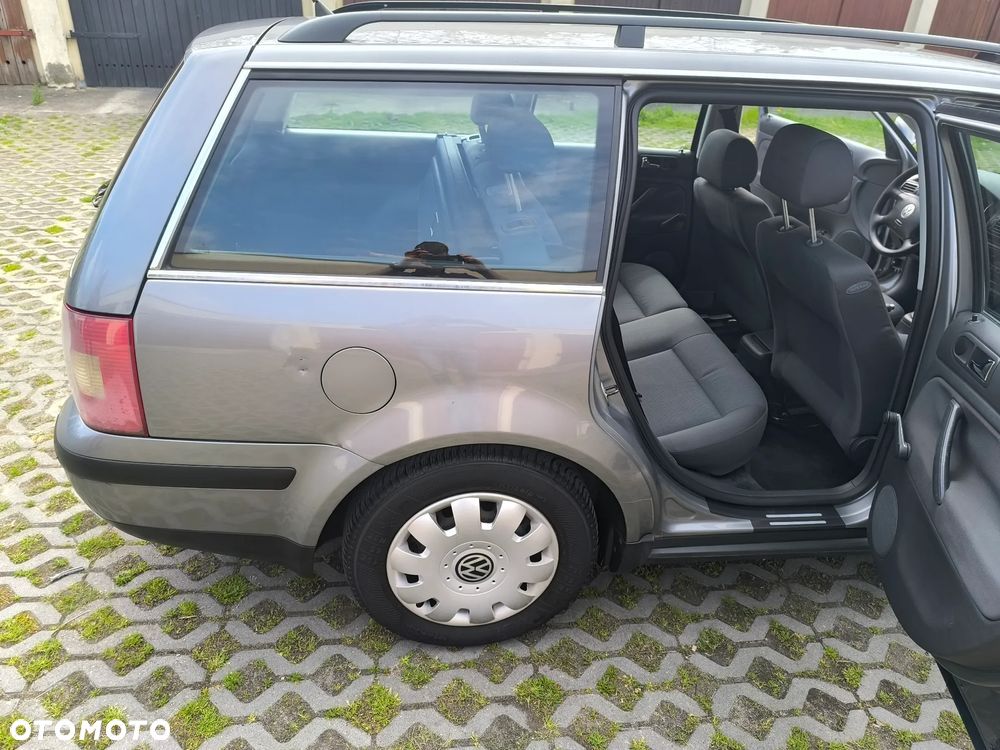 Volkswagen Passat - 5