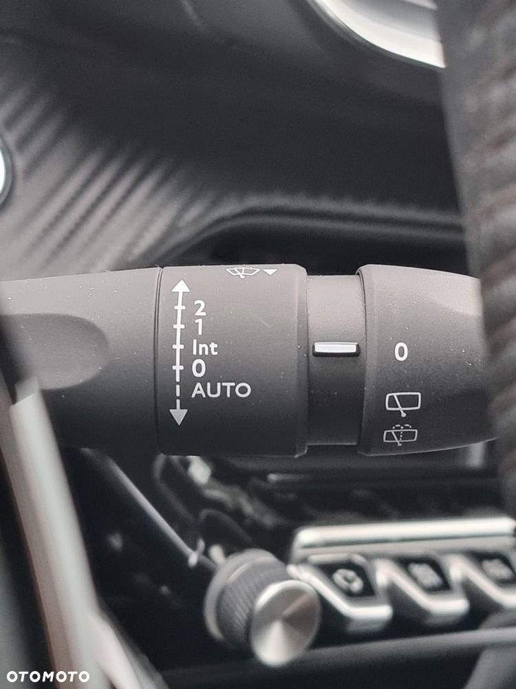 Peugeot 208 1.2 PureTech Allure Pack S&S - 33