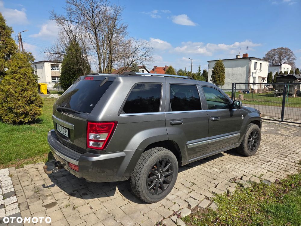 Jeep Grand Cherokee 5.7 V8 HEMI Automatik Overland - 5
