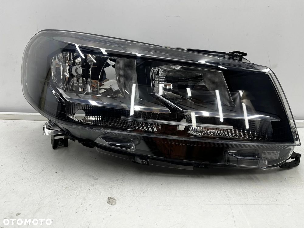 Lampa reflektor Toyota ProAce Expert Jumpy Scudo Ulysse Vivaro C Life 23r.- LIFT EU prawa przednia E - 2