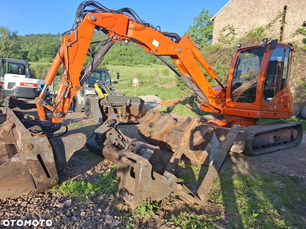 Mecalac 10 MCR  z ramieniem 3 razy łamanym - 4