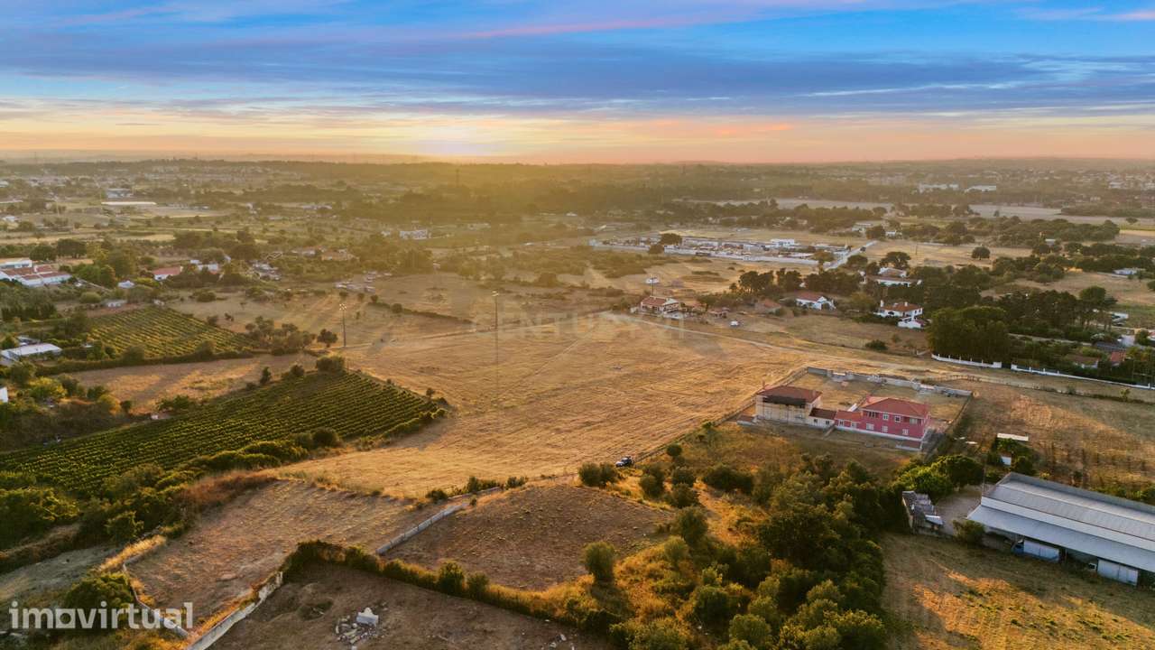 ✨ Terreno Urbano com 2.800 m² em Palmela com PIP aprovado. ✨ - Grande imagem: 2/8