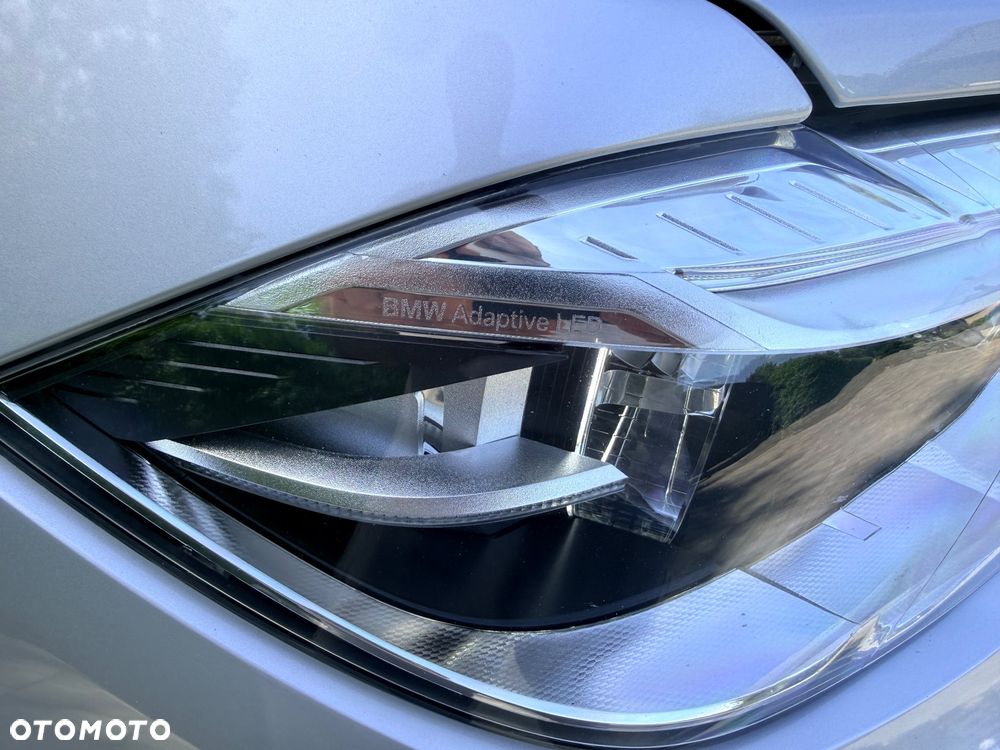 BMW X5 xDrive50i - 9