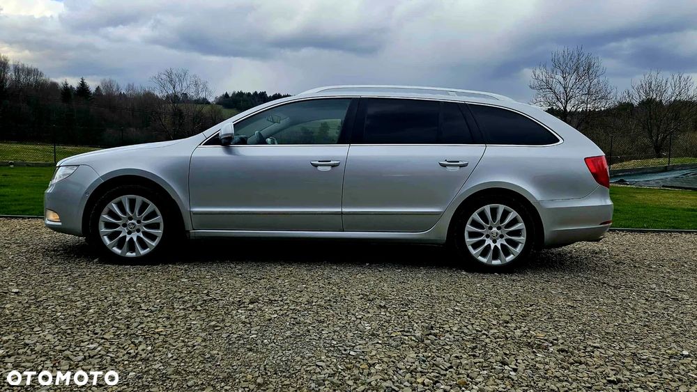 Skoda Superb 2.0 TDI 4x4 Platinum - 1