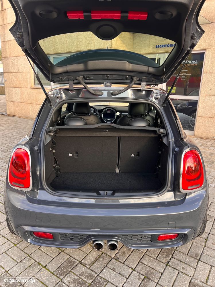 MINI 3 Portas Cooper SD Auto Desportiva - 11
