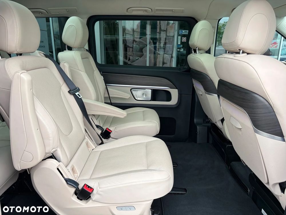 Mercedes-Benz Klasa V 300 d 4-Matic 9G-Tronic Exclusive (d³ugi) - 39