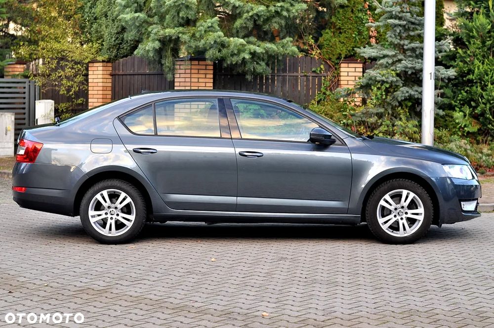 Skoda Octavia 1.4 TSI Ambition - 8