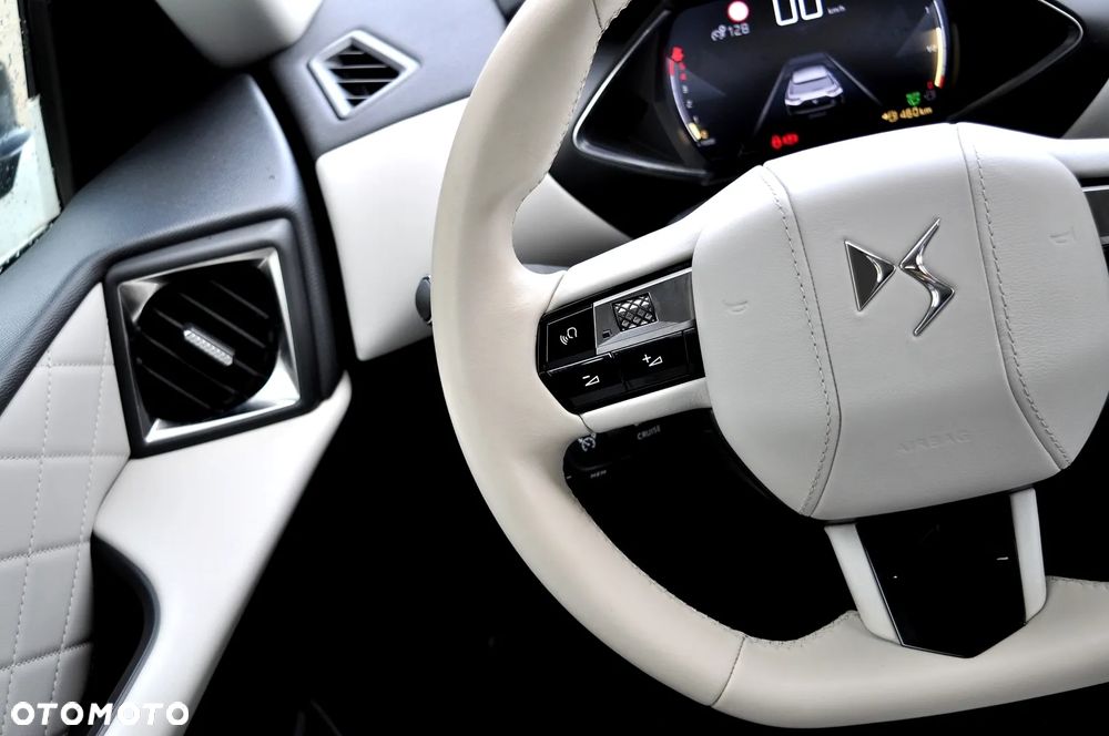 DS Automobiles DS 3 Crossback 1.5 BlueHDi So Chic - 32
