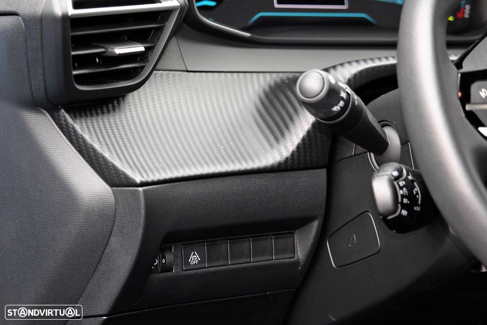 Peugeot e-2008 50 kWh Active Pack - 18