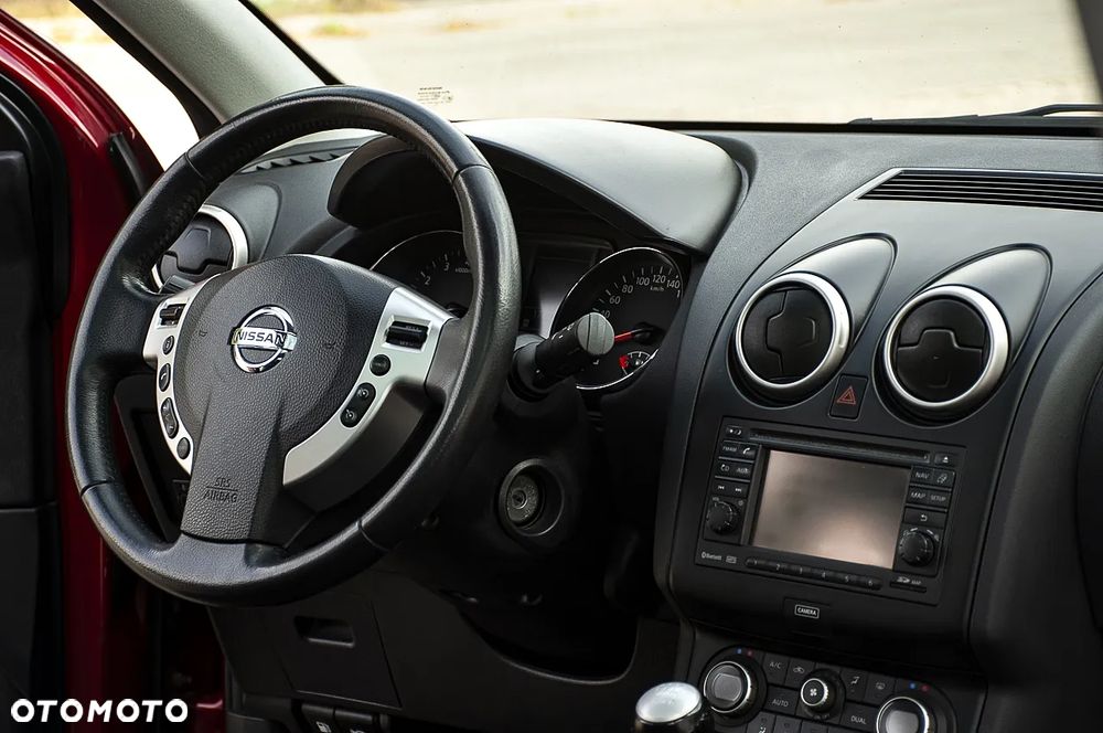 Nissan Qashqai 2.0 Tekna - 23